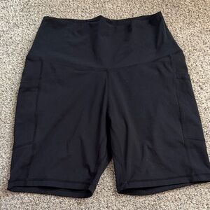 Colorfulkoala black biker shorts Large